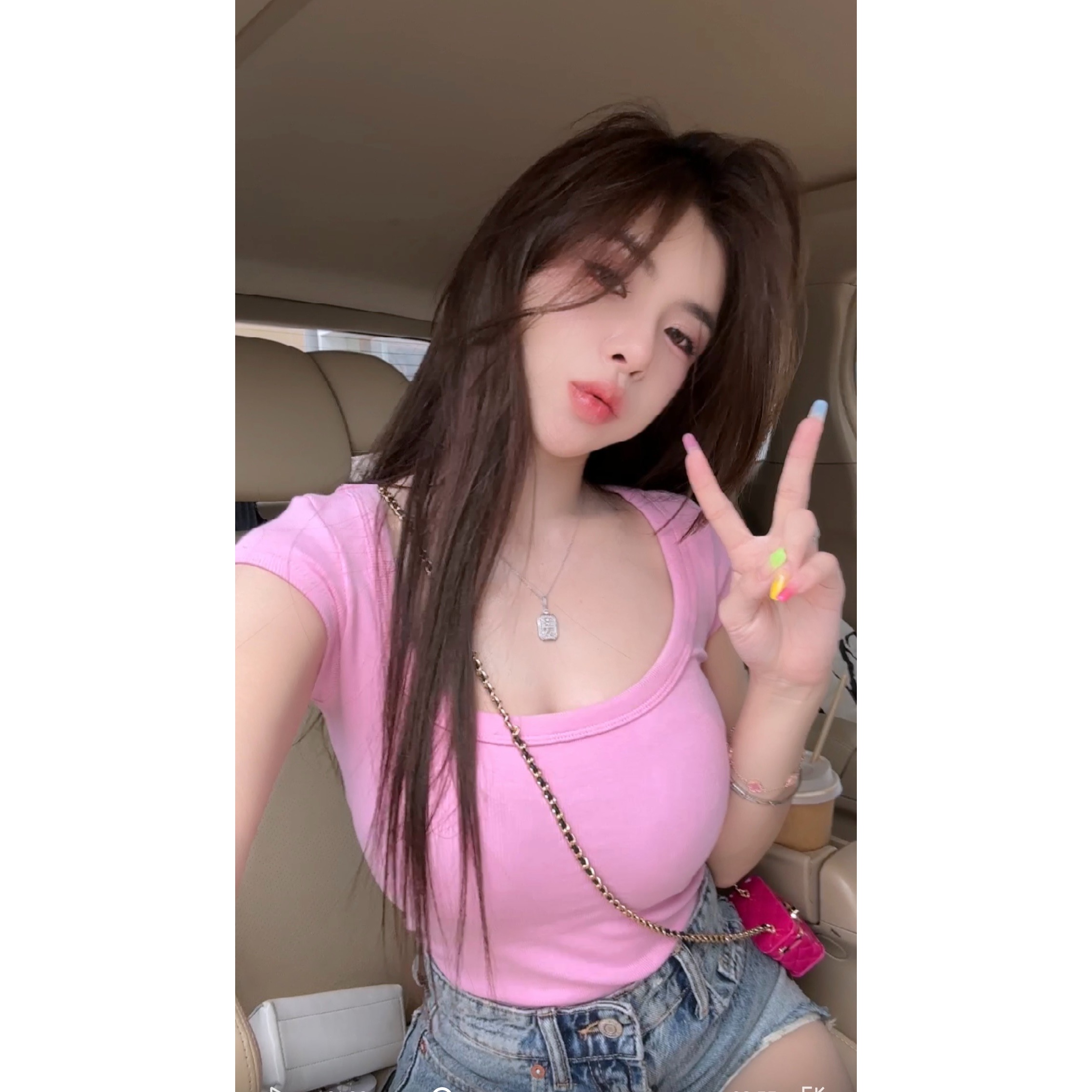 HuiHui【椿日蜜境】辣妹修身显瘦 T恤（A997)