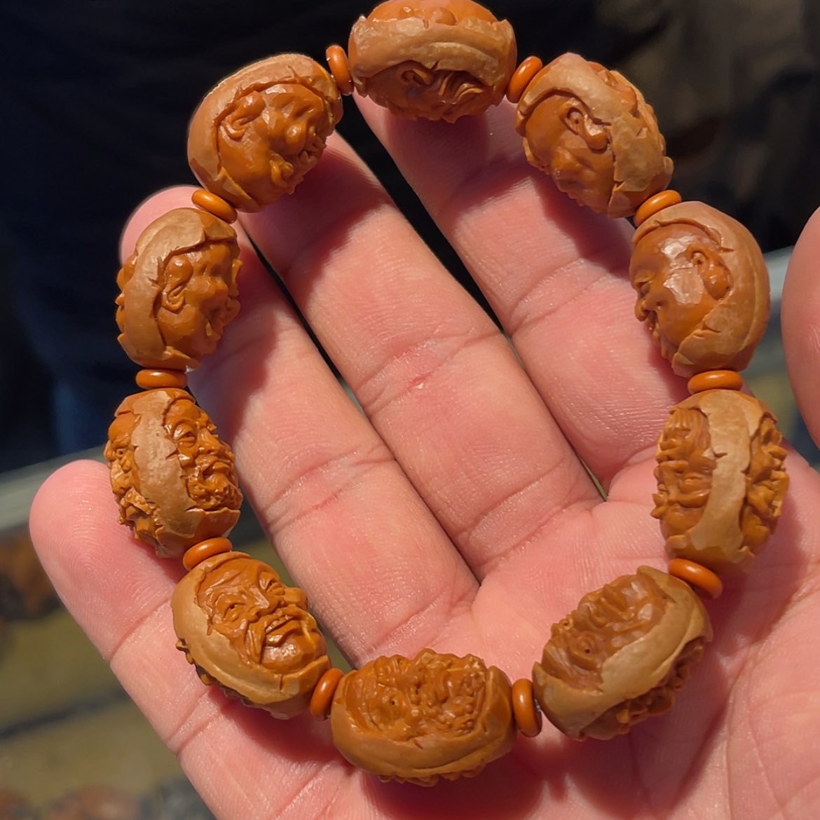 【闪购商品】橄榄核吊坠巭*