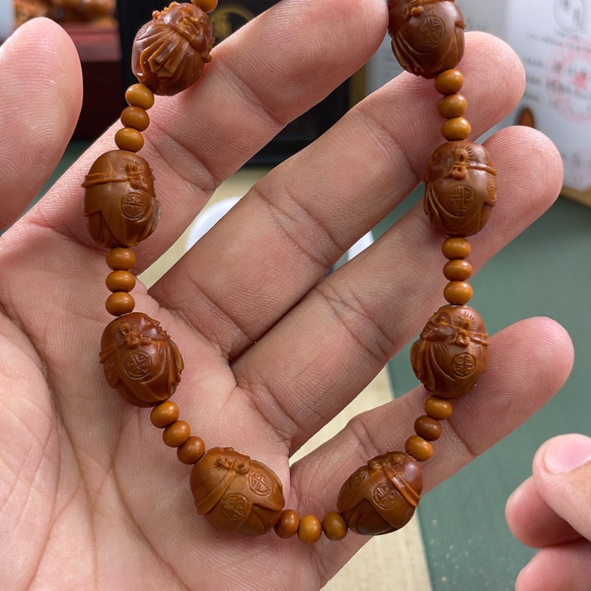 【闪购商品】橄榄核吊坠溜***达