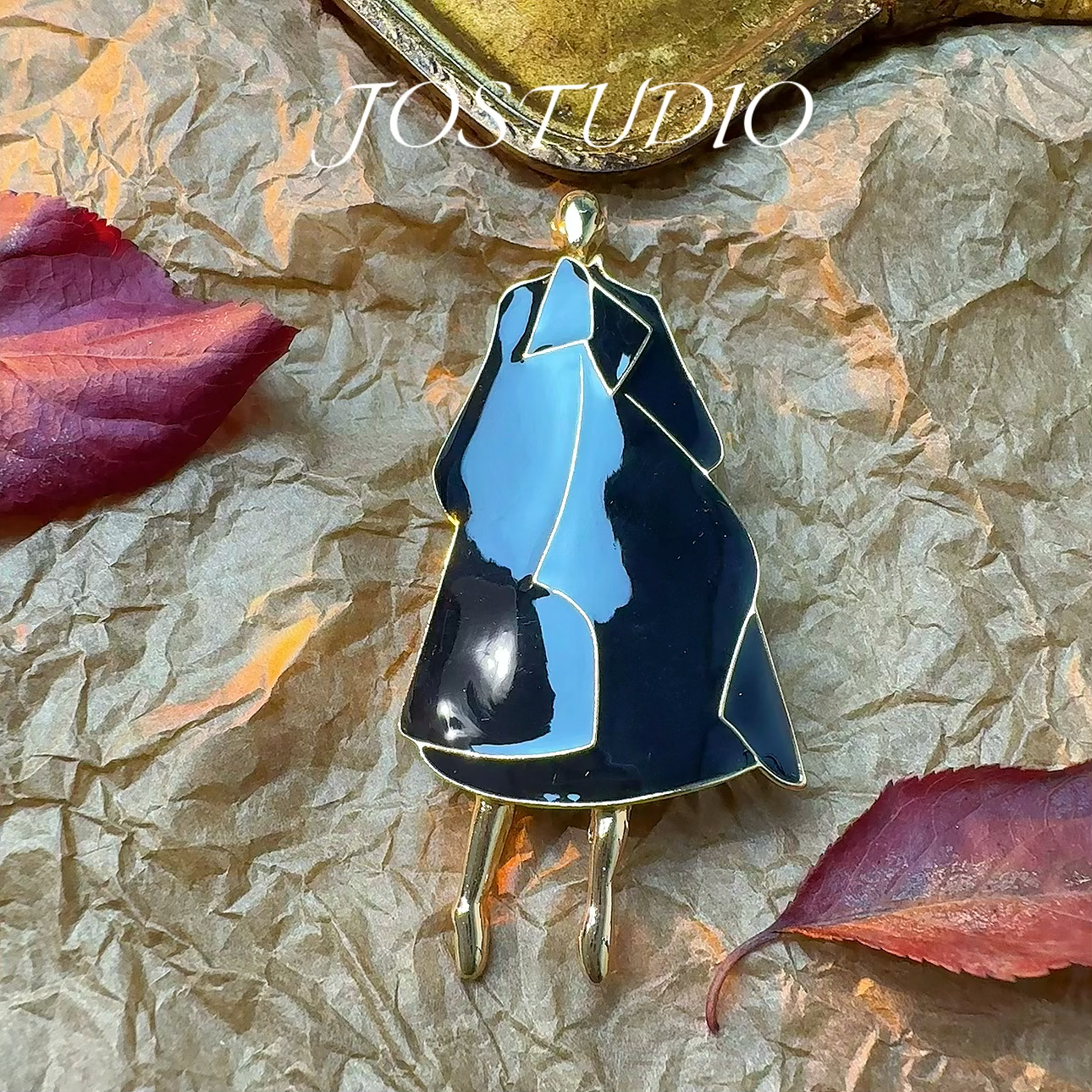 铜珐琅胸针 中古外贸饰品小众设计师品牌2024秋冬新款胸针黑大衣