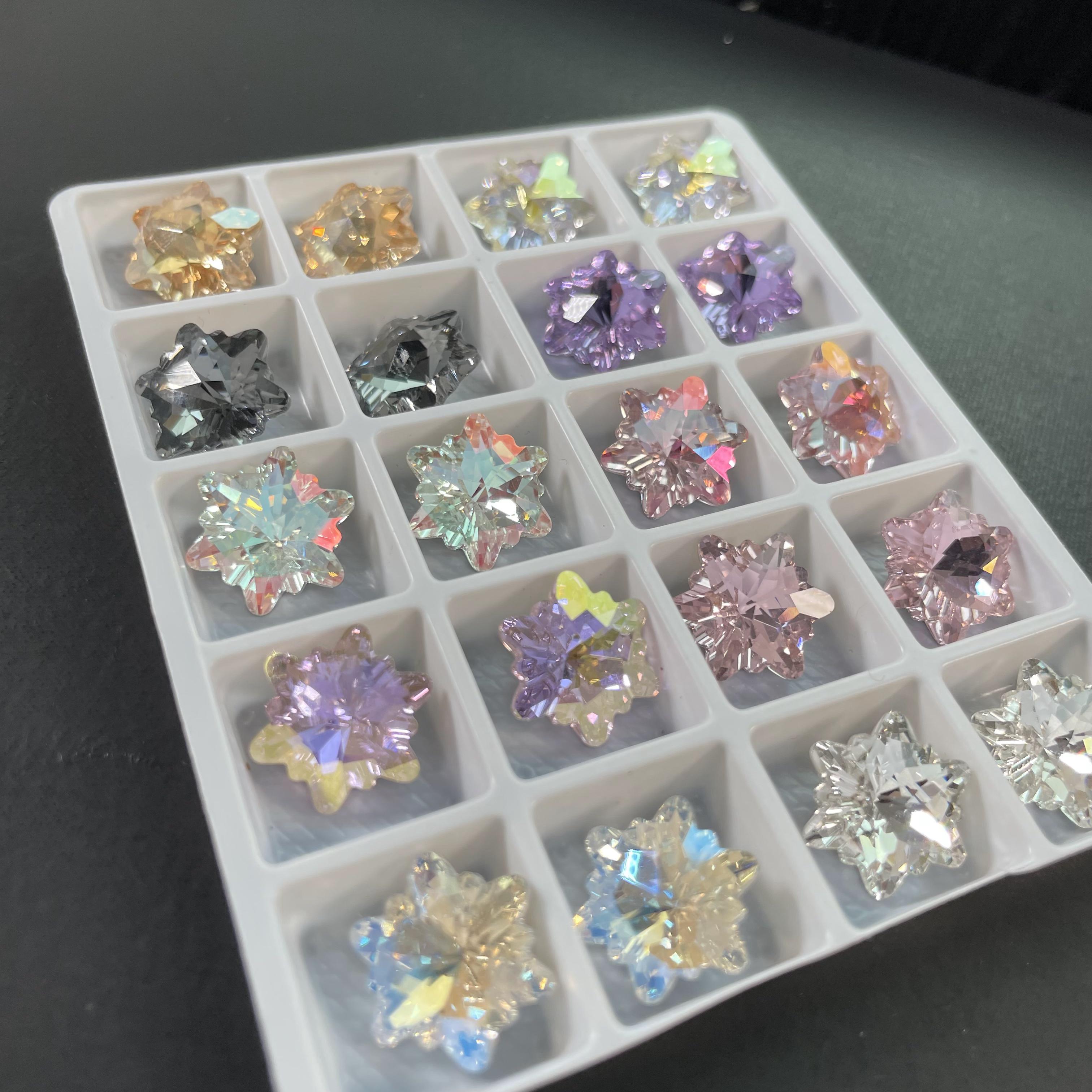 东洲大小雪花 东洲雪花美甲钻 高闪白色异形美甲饰品透白彩色钻