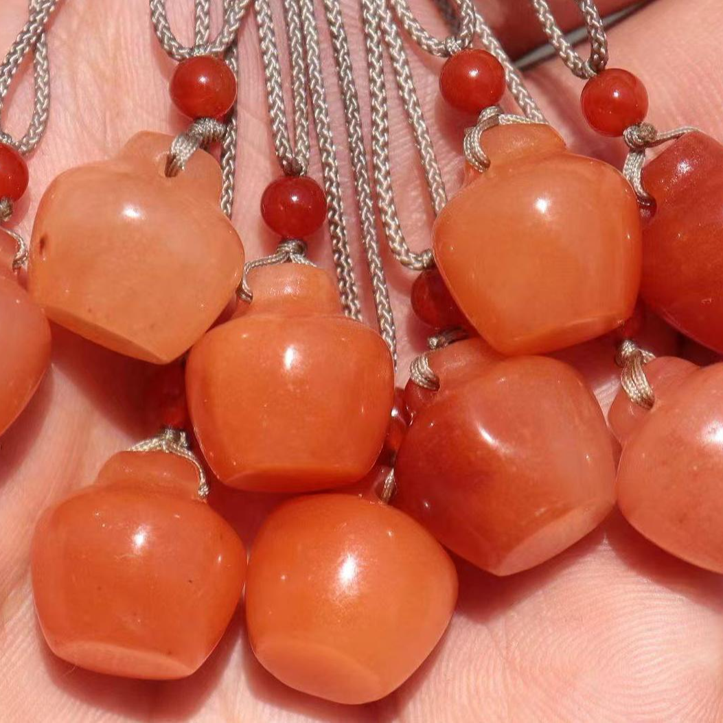 金丝玉橘糖苹果吊坠13*14mm