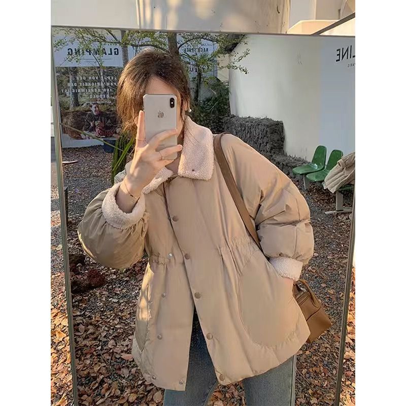 波司澄2023年冬季新款女小个子甜美可爱修身收腰显瘦羊羔毛领羽绒