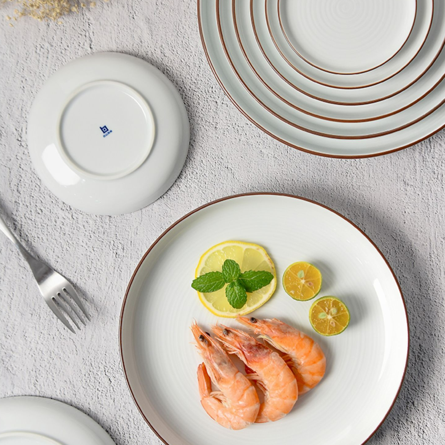 HASAMI-YAKI/波佐见烧日本进口白山陶器白磁千段陶瓷盘子西餐盘