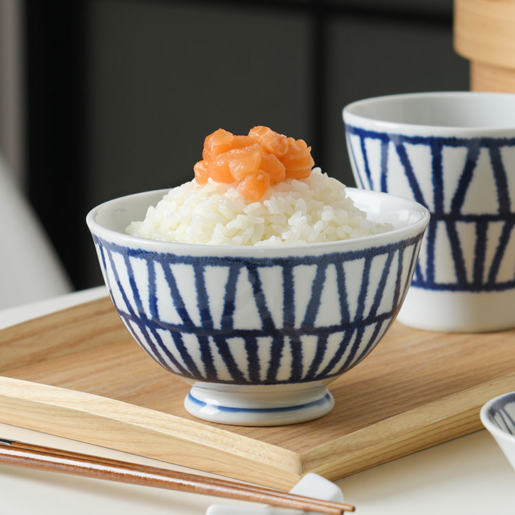 HASAMI-YAKI/波佐见烧蓝玉轻量家用易清洗陶瓷米饭碗