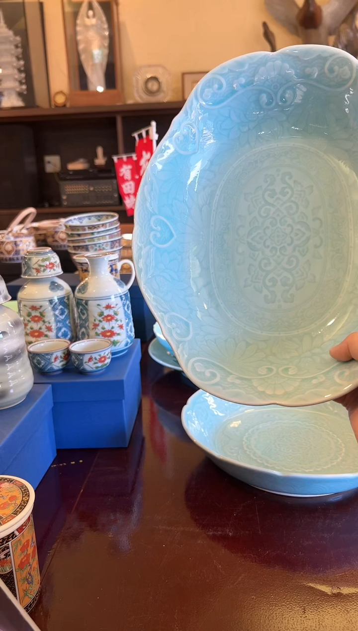 【闪购商品】瓷碗青磁 花唐草彫楕円盛鉢