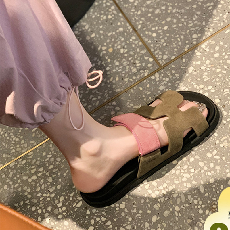 真皮韩国平底H拖鞋夏季新款网红厚底休闲凉拖女外穿沙滩鞋
