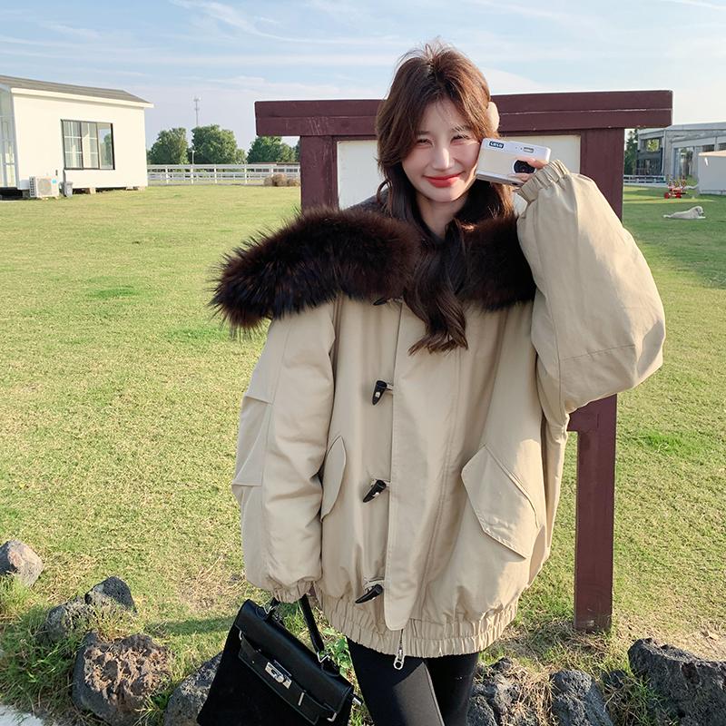 VUMP连帽派克羽绒服女冬季重工设计感大翻领牛角扣白鸭绒外套保暖
