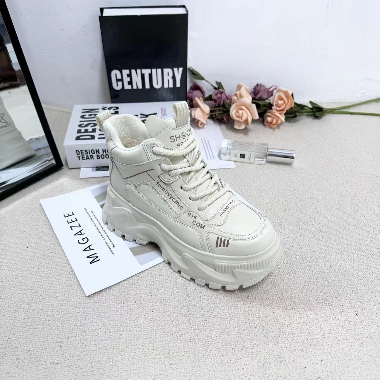 2023秋冬新款气质休闲百搭女款休闲鞋/JJH/J8887