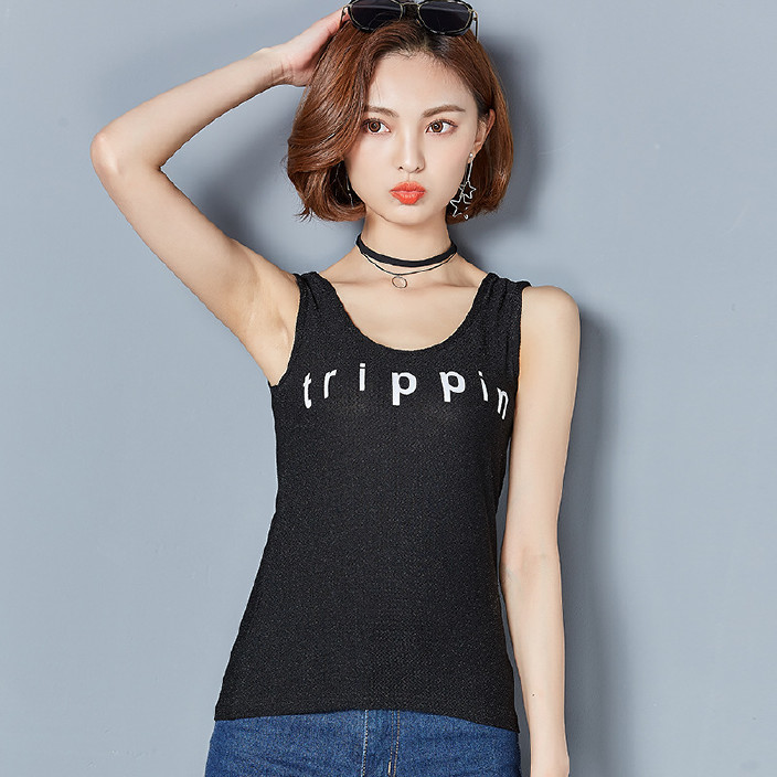 宽城区龙霞服饰小店