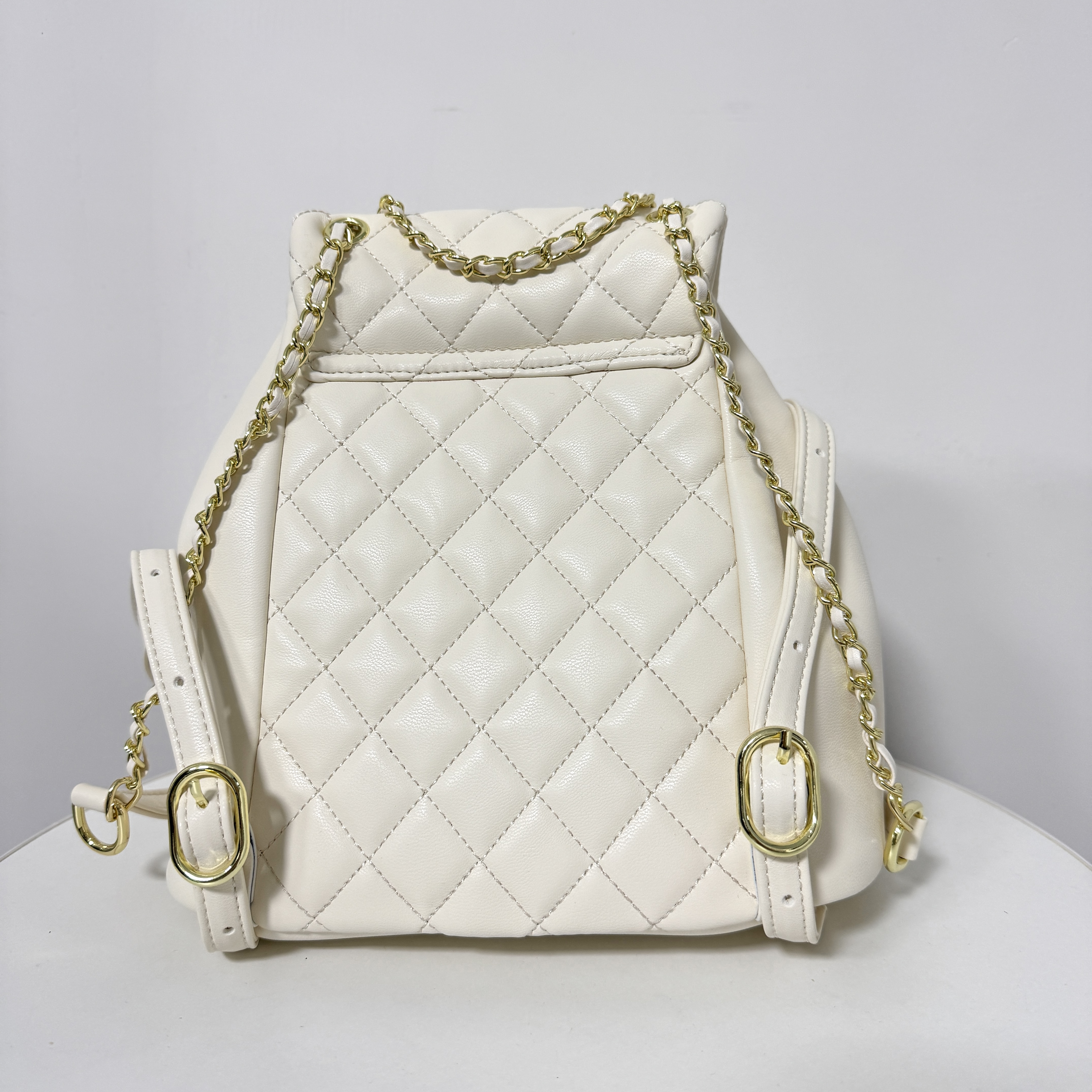 新款米白韩系休闲百搭双肩背包