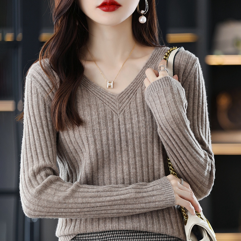2025秋冬V领套头长袖针织打底衫上衣女毛衣新款百搭内搭毛衫线衣