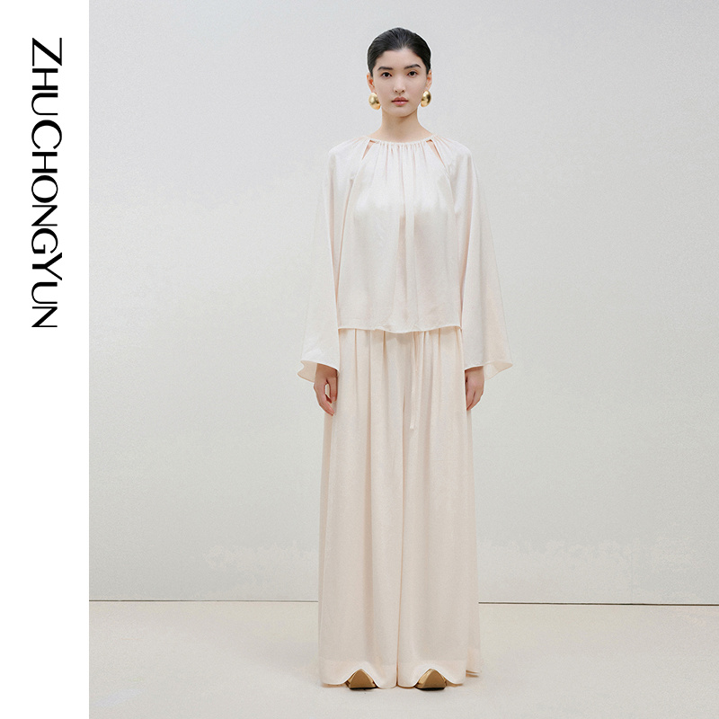 ZHUCHONGYUN春通勤镂空设计串珠褶皱圆领缎面上衣C1EG10961