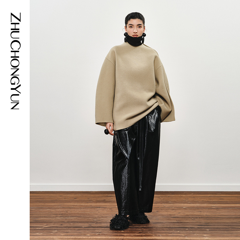 ZHUCHONGYUN冬浅卡落肩绵羊毛保暖双面呢上衣C1EG42561