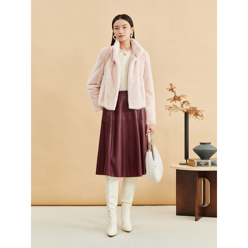 YINER音儿女装冬烟灰粉气质贵气优雅短款钉珠真皮皮草8C64509146