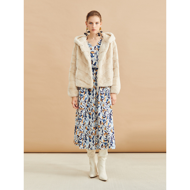 YINER音儿冬真皮皮草8C34509070