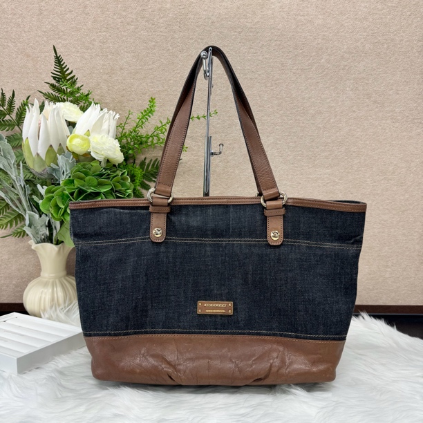 95新 BURBERRY/博柏利 YZ201/单肩包
