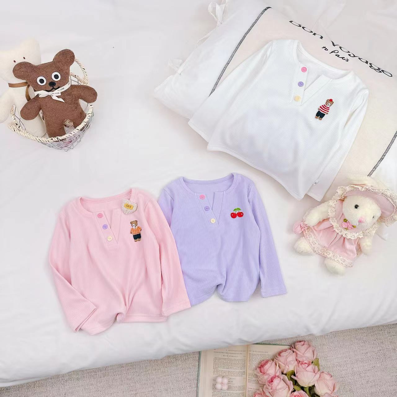 2024春秋新品卡通彩色纽扣女童打底衫 D-W64