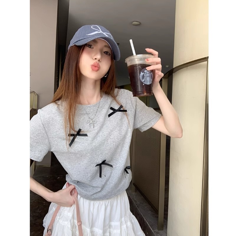 立体蝴蝶结灰色t恤短袖设计感小众女夏显瘦修身圆领短款正肩上衣