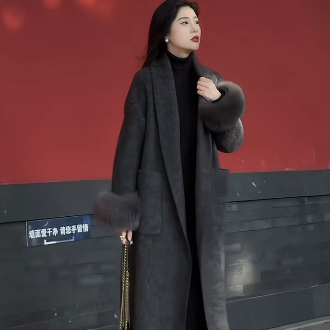 2413冬季冬天衣服羽绒大衣长款外套加绒派克服2025新款女士羽绒服