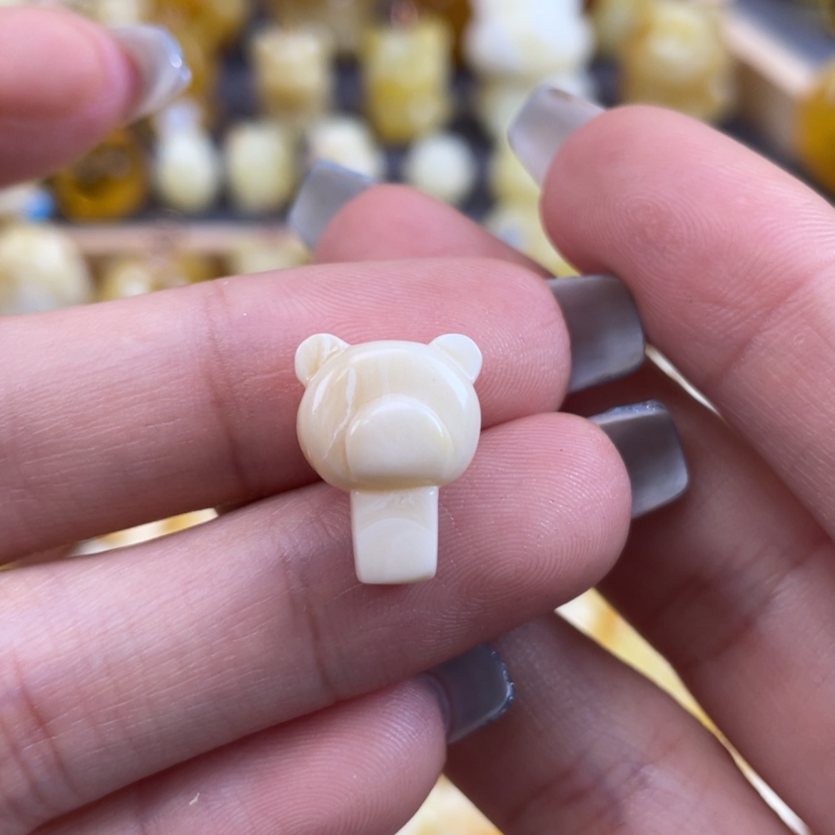 【闪购商品】琥珀裸石未镶嵌花**影