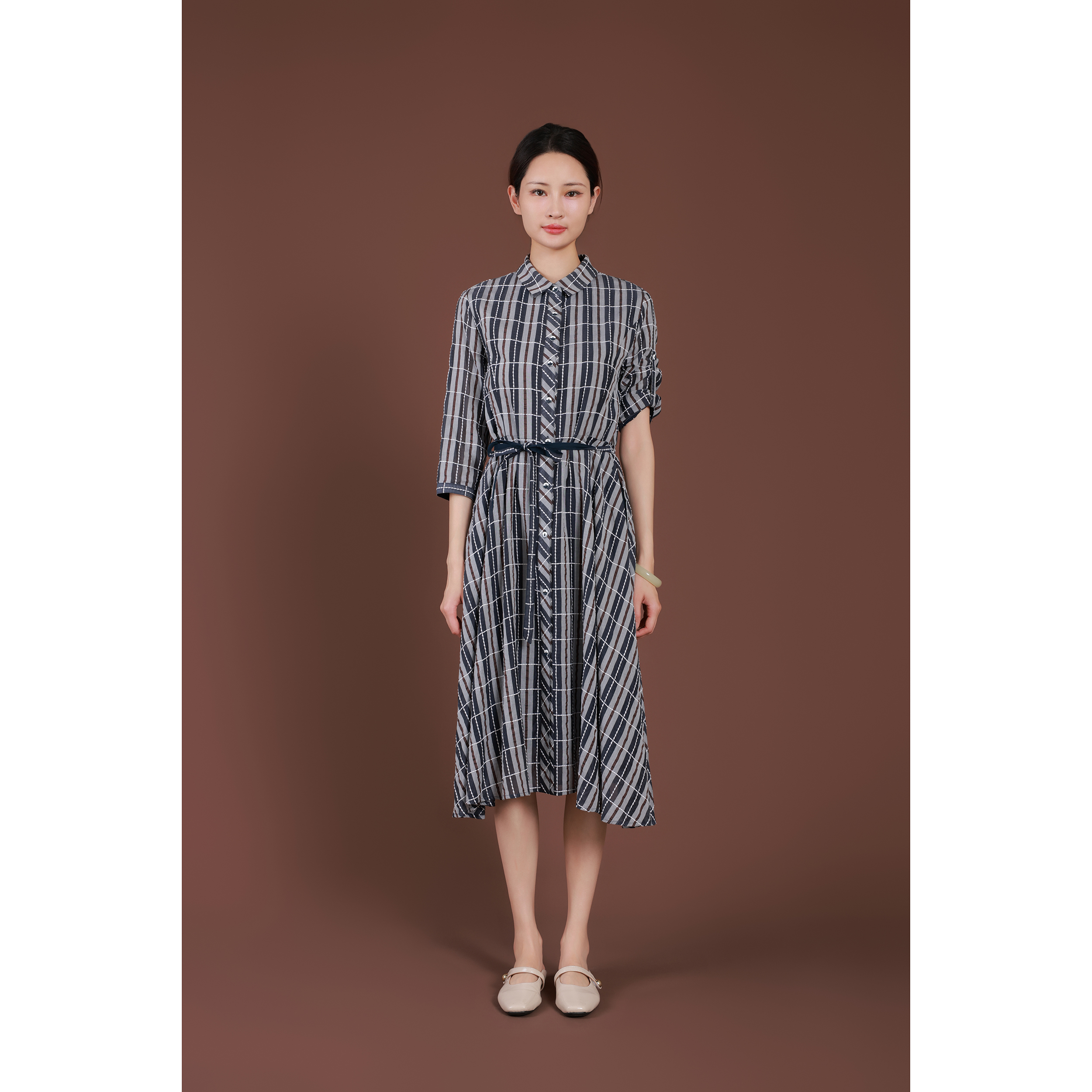 菲姿FEIZI秋款大摆格纹连衣裙1F421