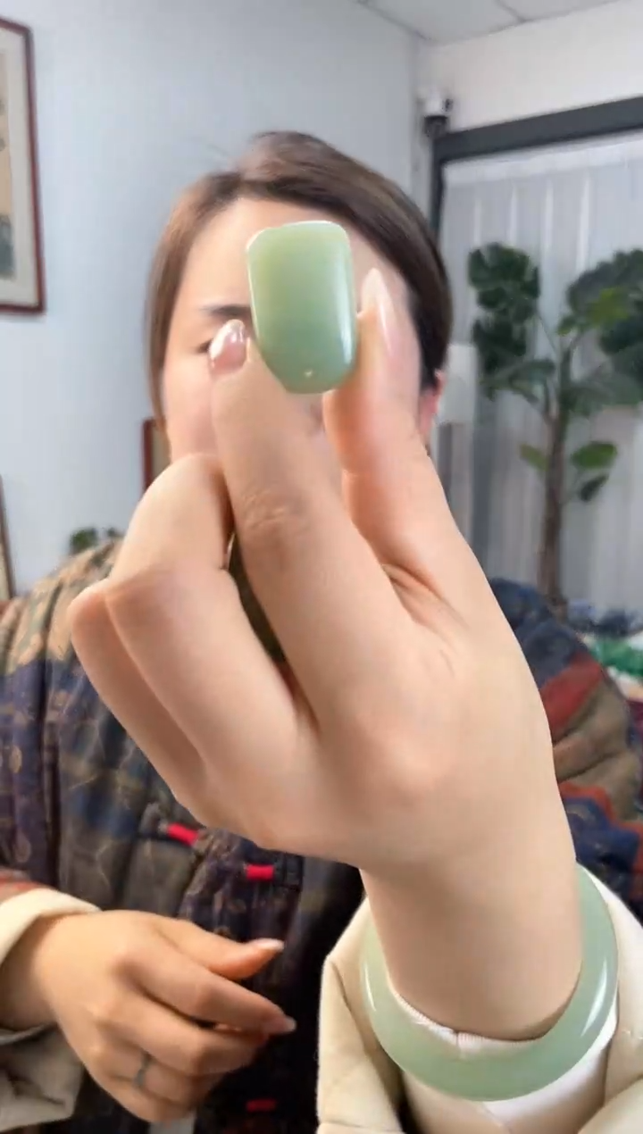【闪购商品】石英质玉颈饰未镶嵌东陵玉无事牌