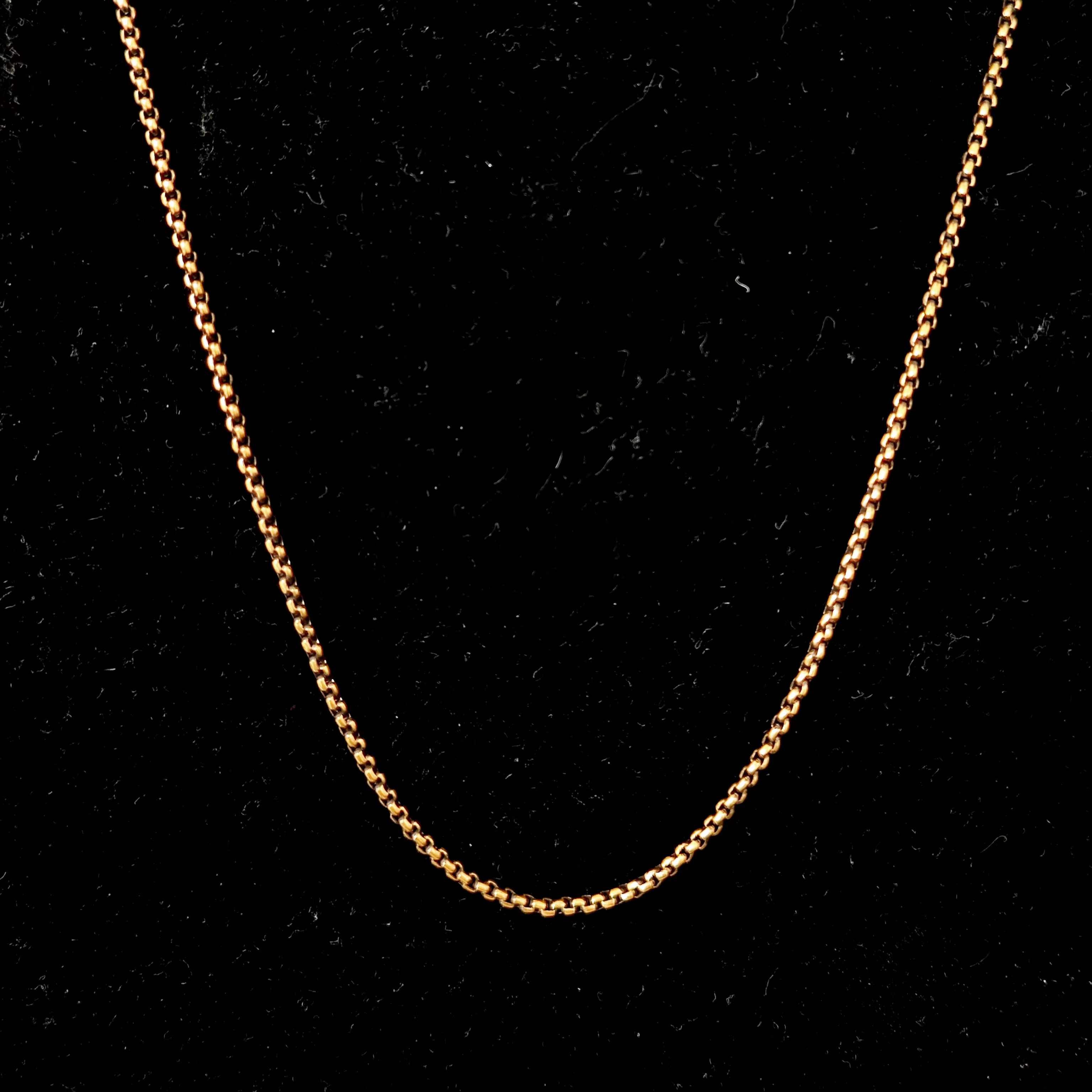 周帝王电黑黄金复古个性黑金链细盒仔链百搭小众黄金时尚项链