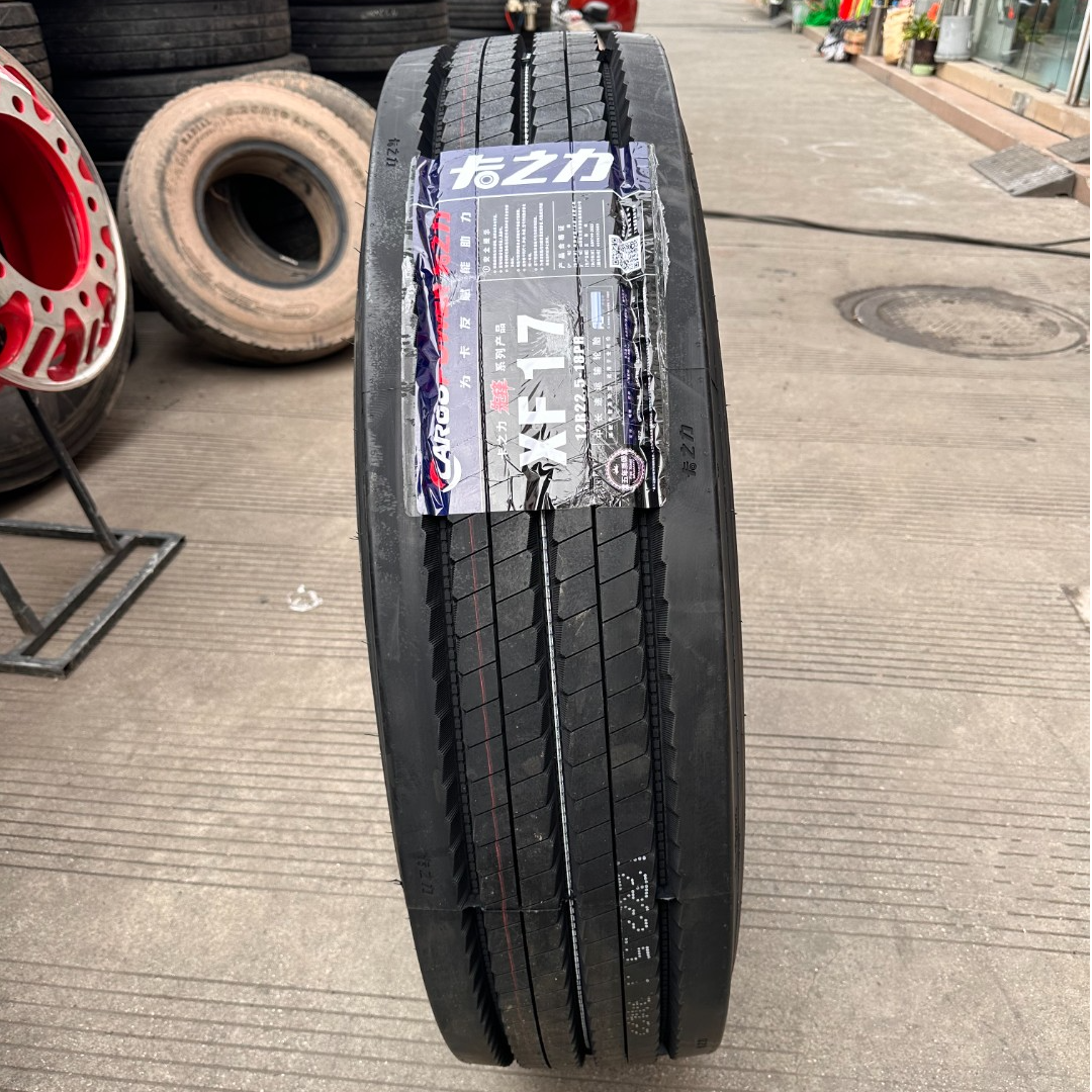 卡之力XF17 12R22.5 货车真空胎 18层级