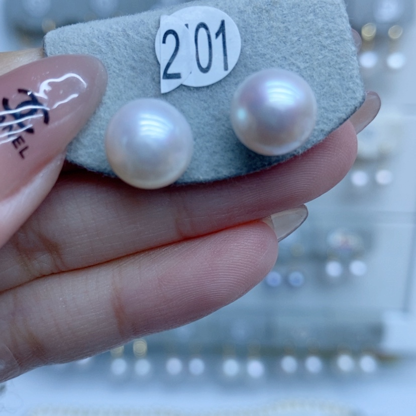 【闪购商品】淡水珍珠耳饰18K金镶嵌201