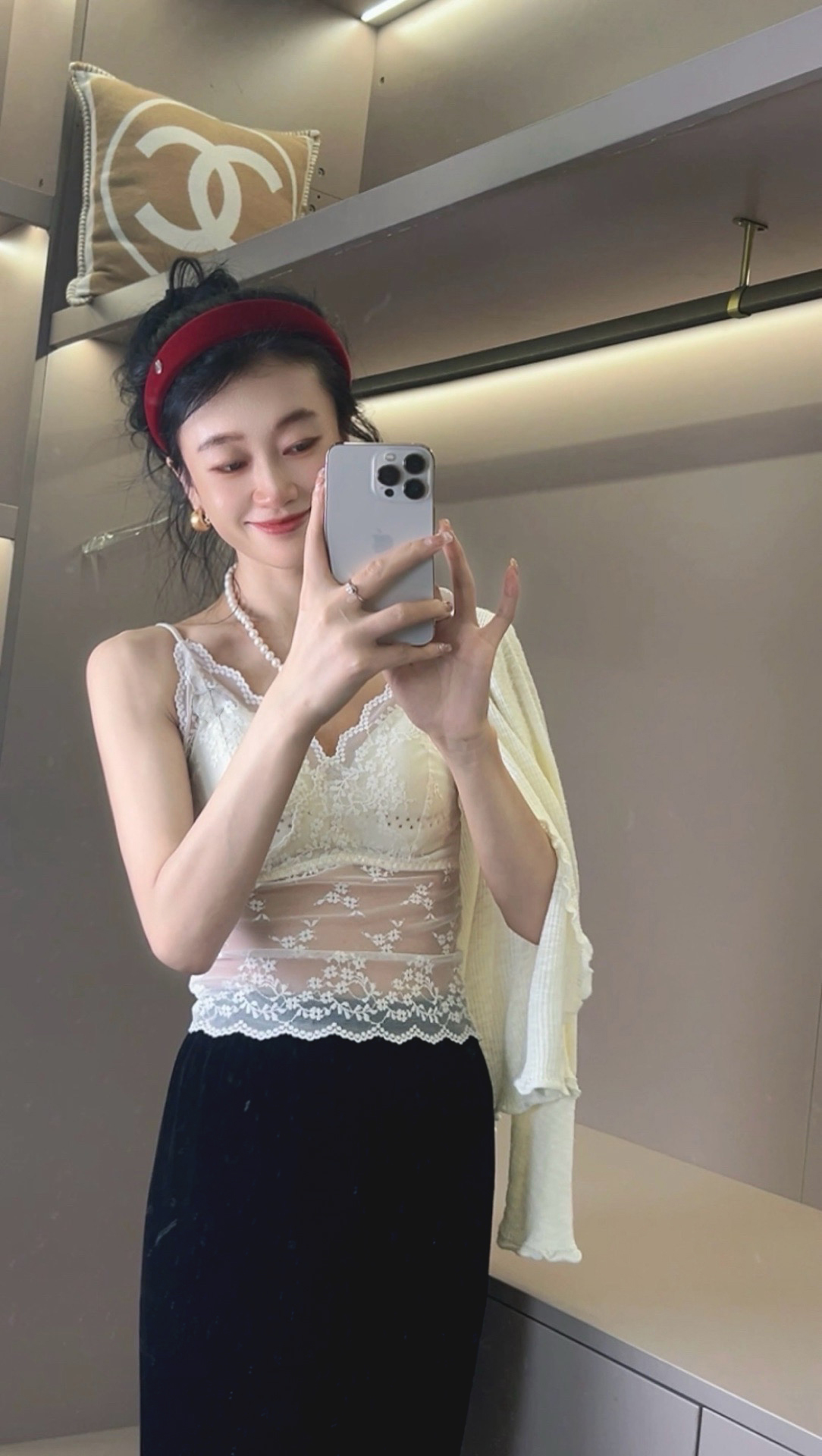 V领蕾丝美背 一体式性感吊带背心 黑色少女外穿法式镂空时尚夏季