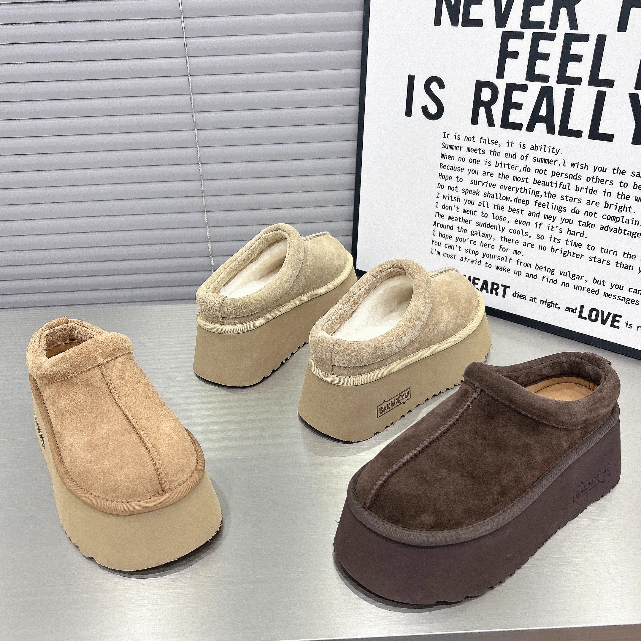 欧货2025冬新款百搭一脚蹬包头半拖松糕厚底外穿加绒勃肯雪地靴女