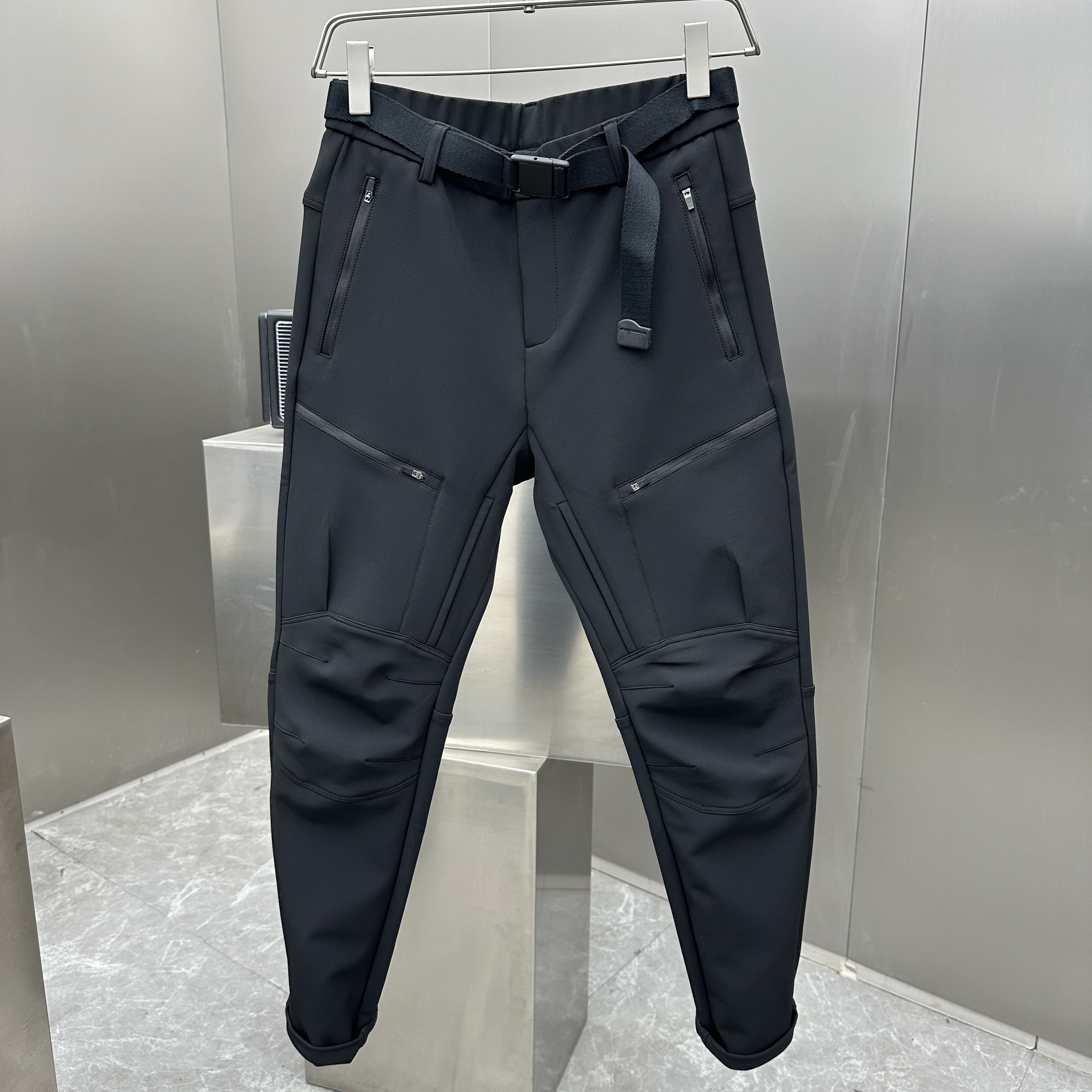 秋冬户外越野登山徒步防风防水软壳冲锋裤男士休闲裤运动加厚弹力