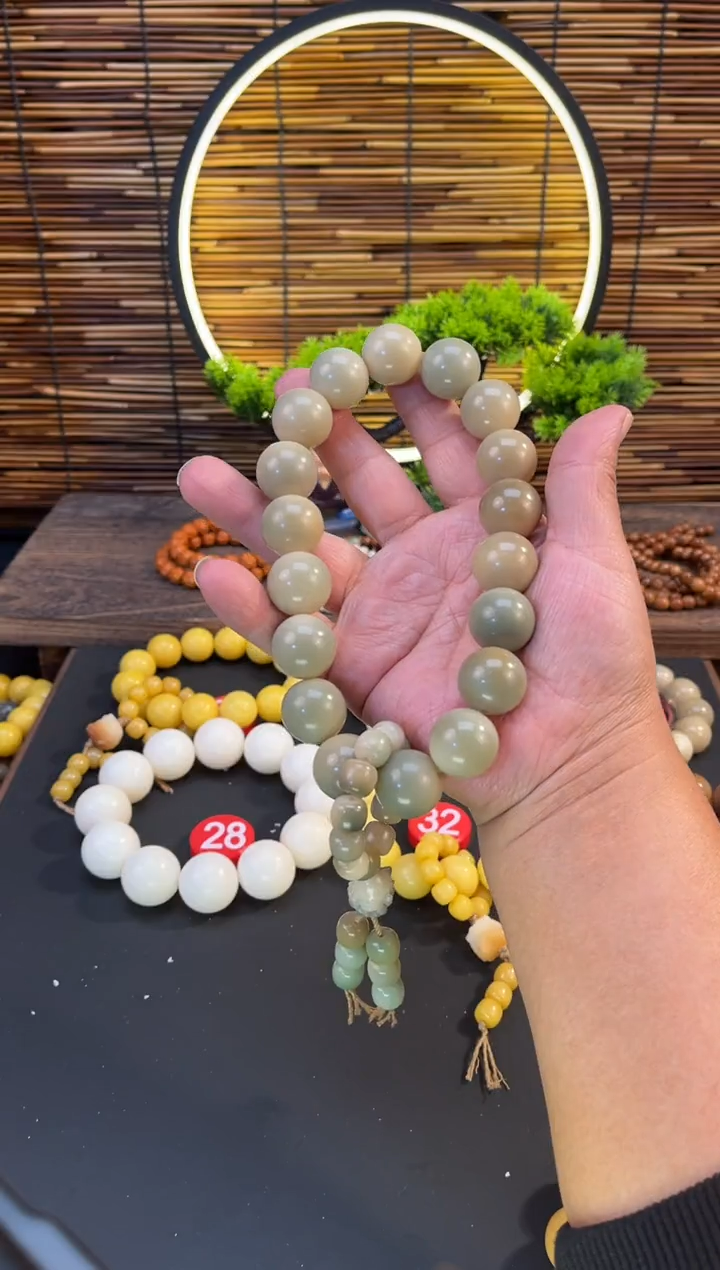 【闪购商品】菩提根/象牙果吊坠凤九18籽