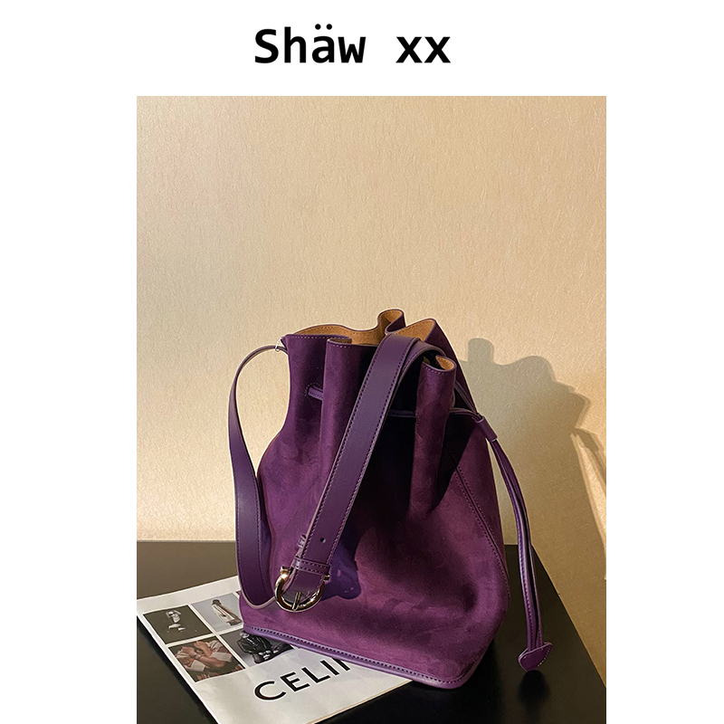 Shaw xx【巴黎圣典】新款真皮小众设计束口麂皮单肩斜挎水桶包