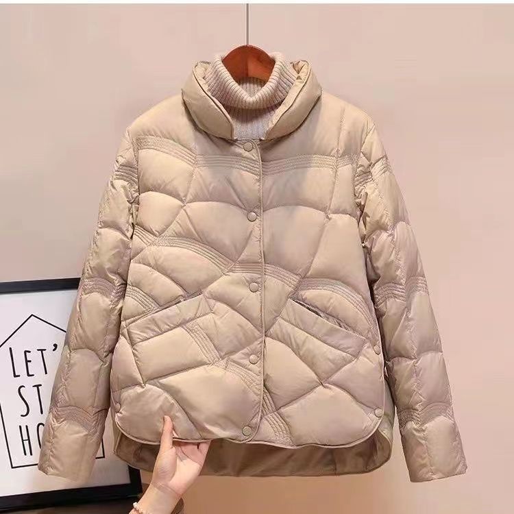 2024新款羽绒服短款轻薄羽绒服女款年冬新款小个子薄款时尚洋气秋
