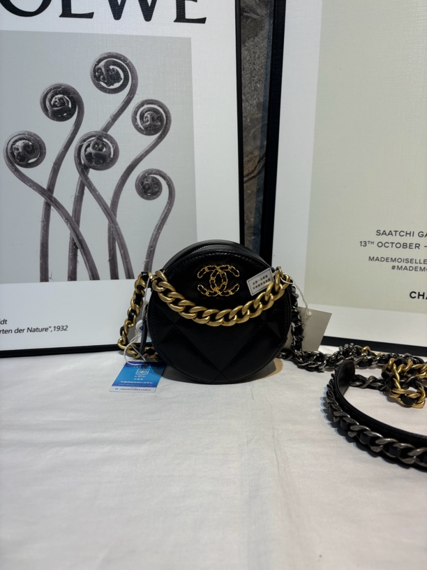 99新 Chanel/香奈儿 F030/19bag小圆饼