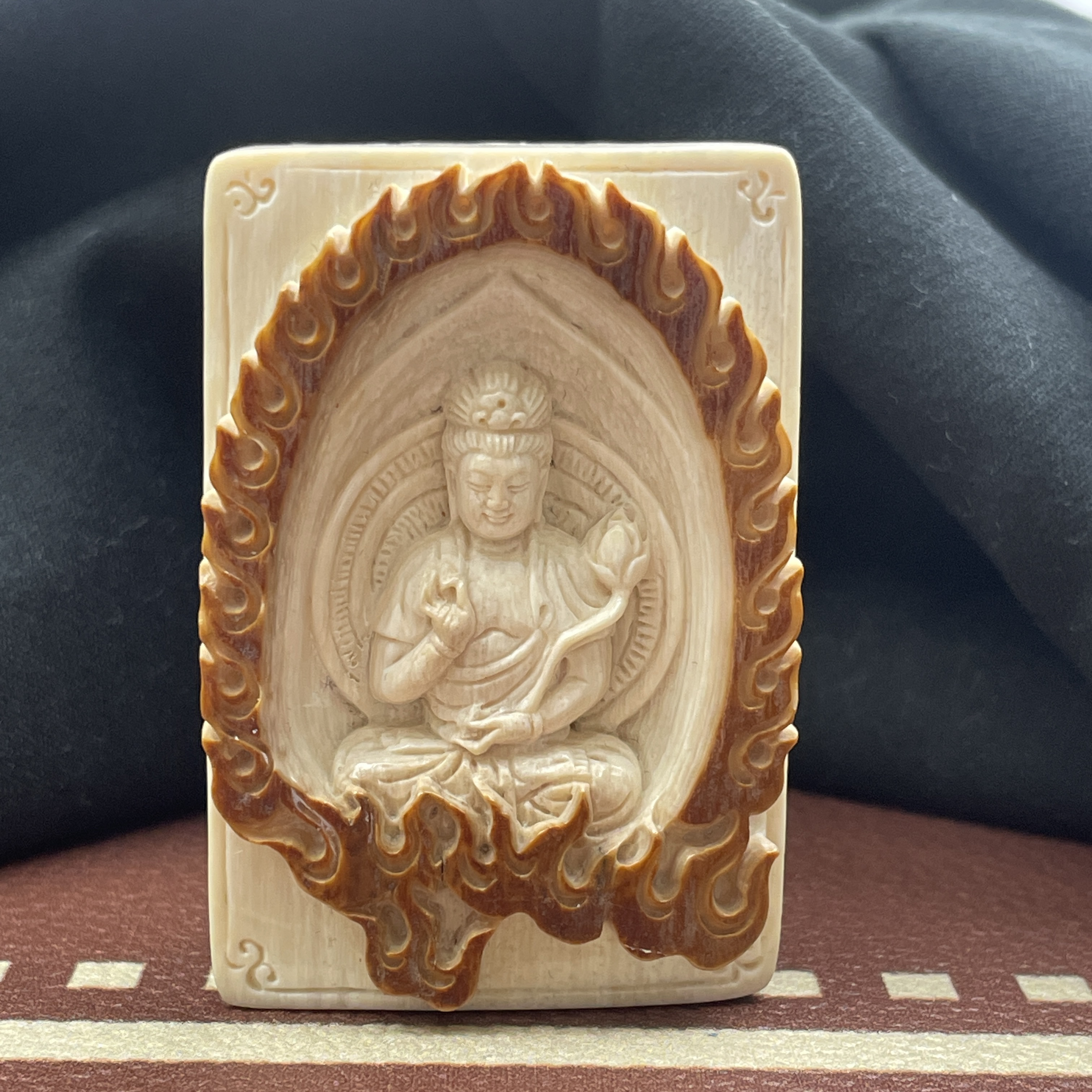 金亮老师亲工猛犸牙大势至精品雕刻挂件