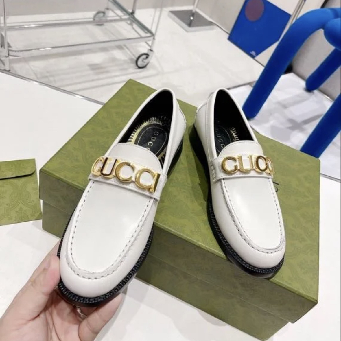 全新未使用 GUCCI/古驰 全新闲置古驰Gucci 白色金色扣 乐福 