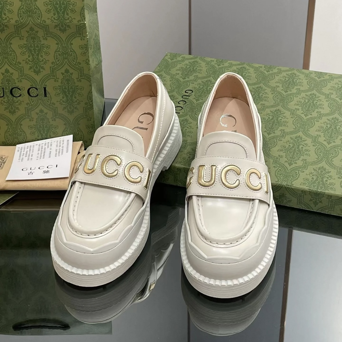 未使用 GUCCI/古驰 15725505 全新闲置带盒 古驰白色字母logo