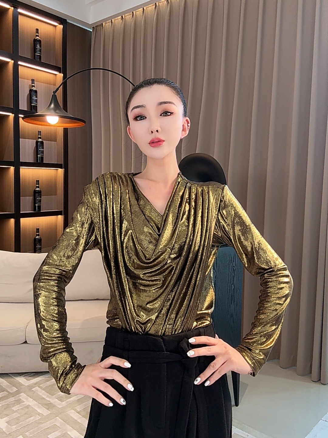 【宝姐家/上衣】新款时尚网红系列褶皱设计款女上衣25011