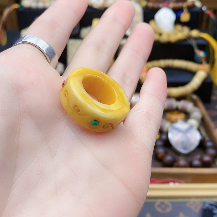 【闪购商品】驼骨镶嵌根雕