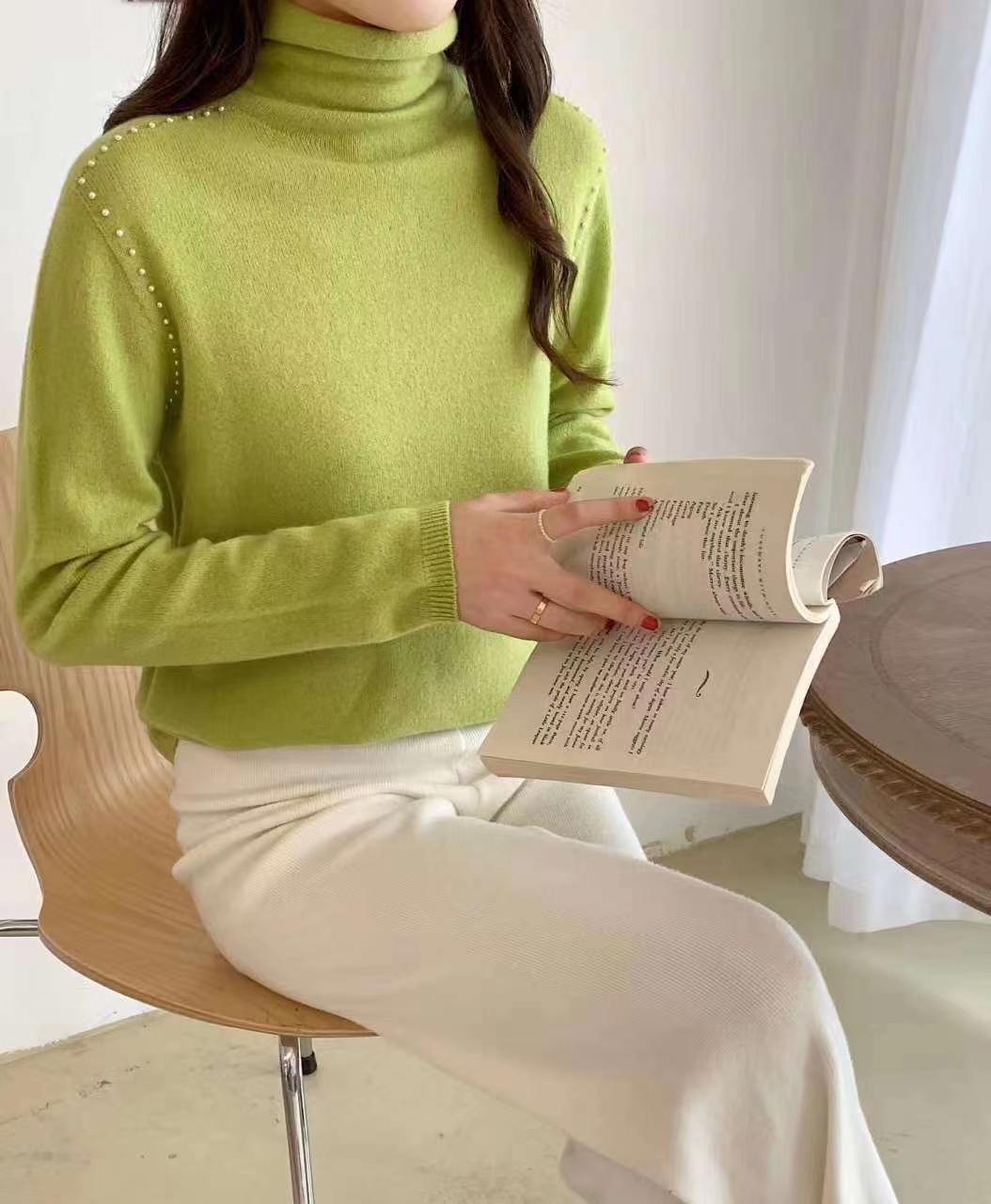 重工钉珠百分百羊毛衫