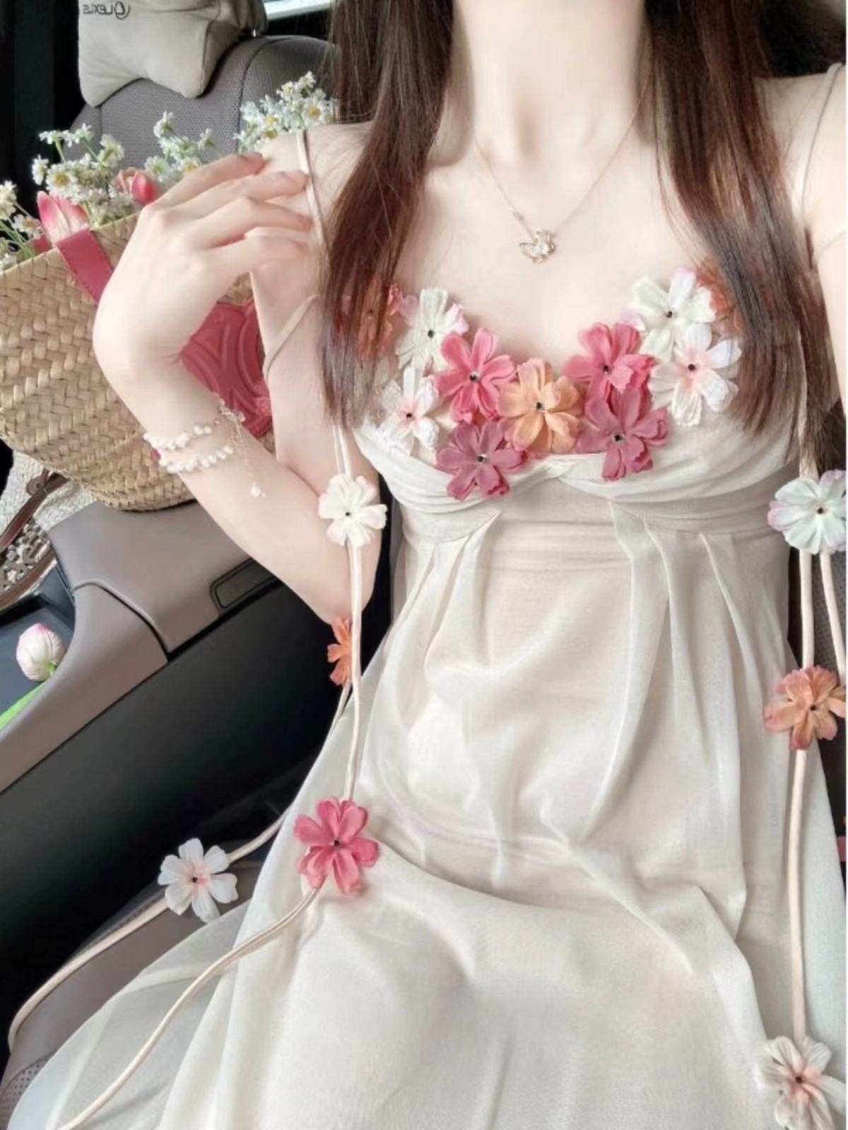 [441-450] 夏季清凉设计感女神显瘦吊带法式长裙 找对应编码下单