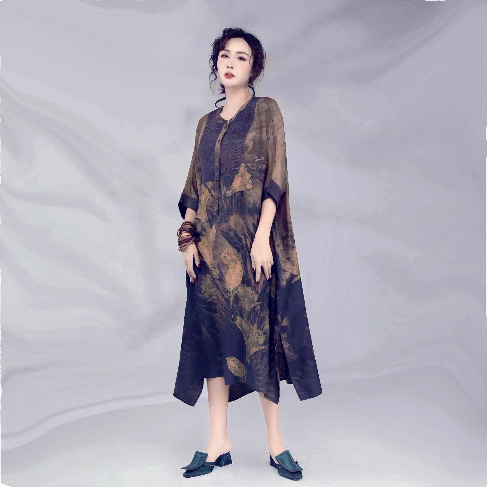 新中式国风重磅显瘦气质茧型连衣裙2409