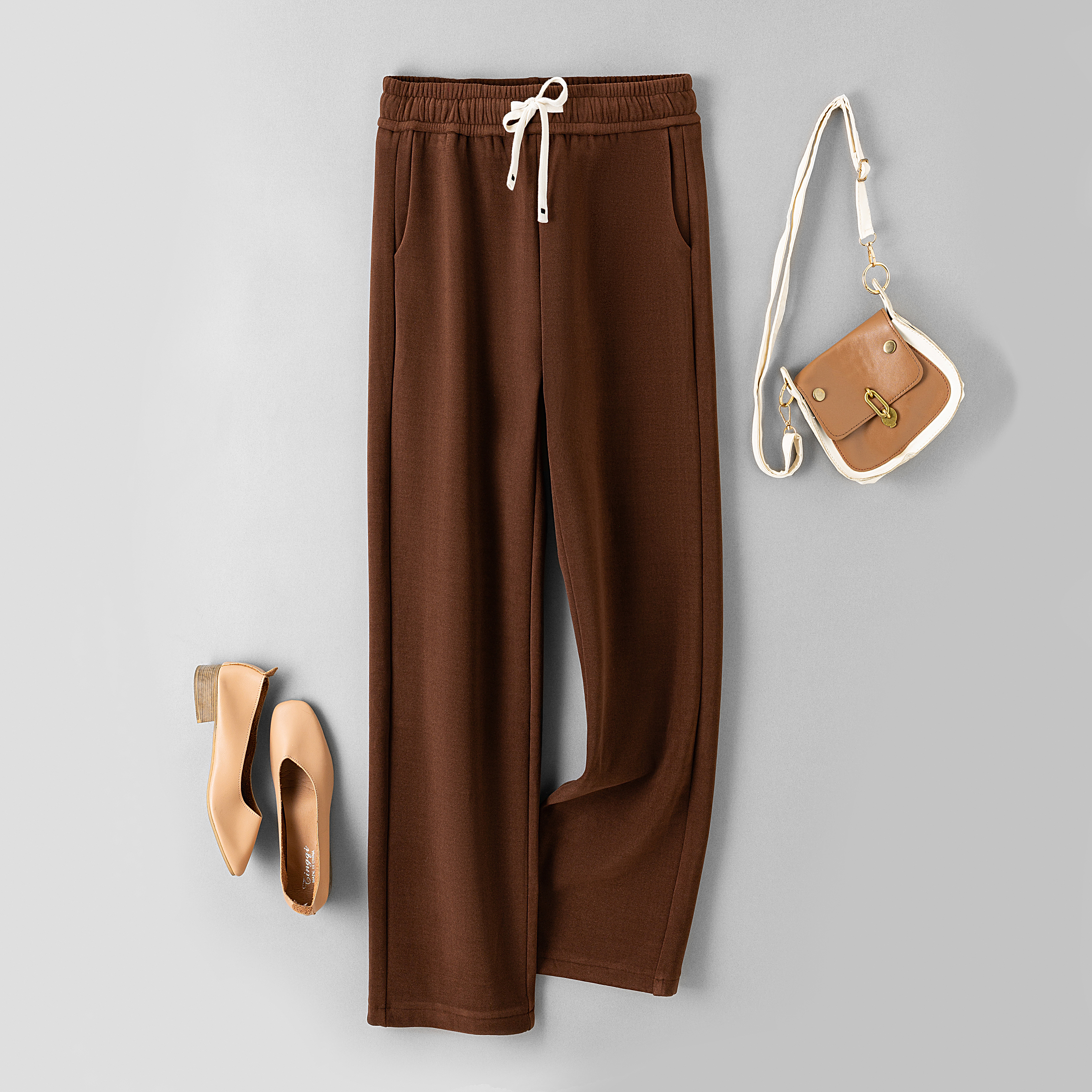 女士秋冬加厚亲肤显高亲肤直筒防风裤