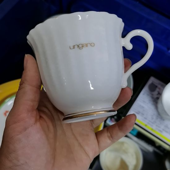 陶瓷杯子碟子小碗