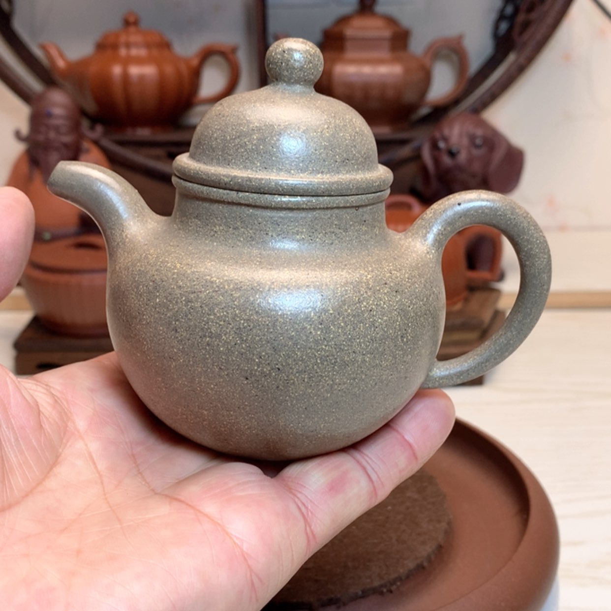 【闪购商品】紫砂茶杯金*瓶