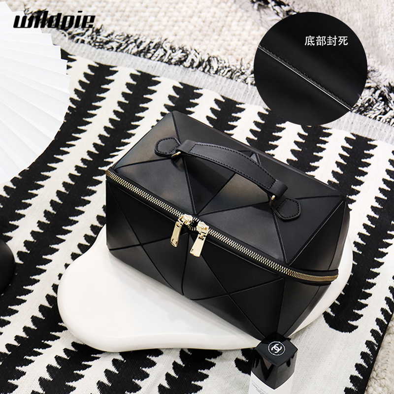 新款折叠包化妆包大容量高档女手提洗漱包收纳袋高级感女士收纳包