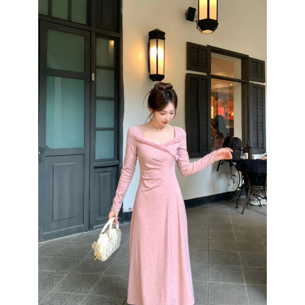 韩国小镇.粉湖~【领口毛毛】新款设计感收腰显高气质连衣裙#1215